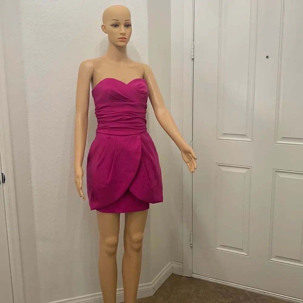 Jessica McClintock Size 4 Fuschia Hot Pink Strapless Lined Mini Dress Pockets
